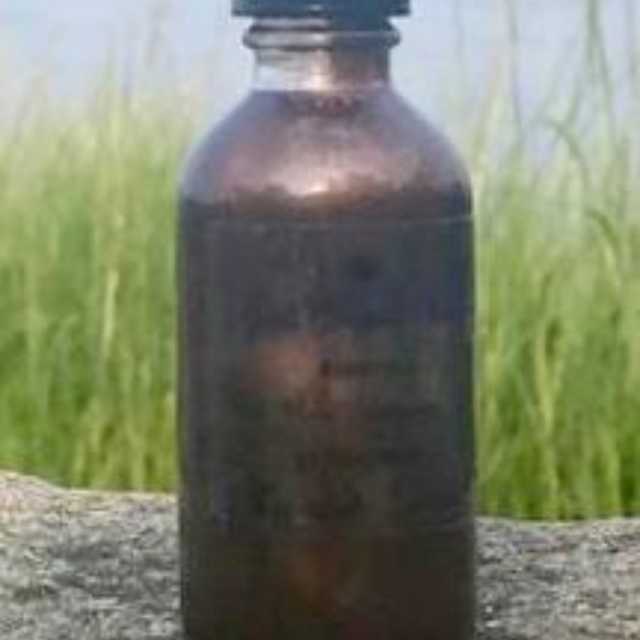 SHIMMER GLOW Goddess Oil 2 oz. by GirlsSupportGirl - Picture 2 of 7